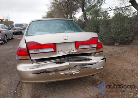 2001 Honda Accord 2.3 Lx z USA, uszkodzony, nr VIN 1HGCG56401A149120